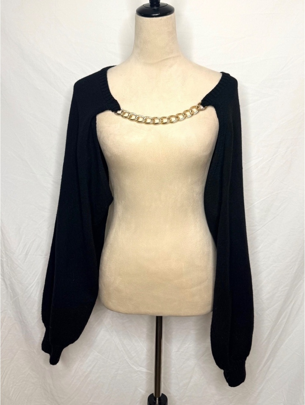 ELOQUII Chain Detail Sweater Sleeves Black Shrug Bolero Open Front Size 26/28